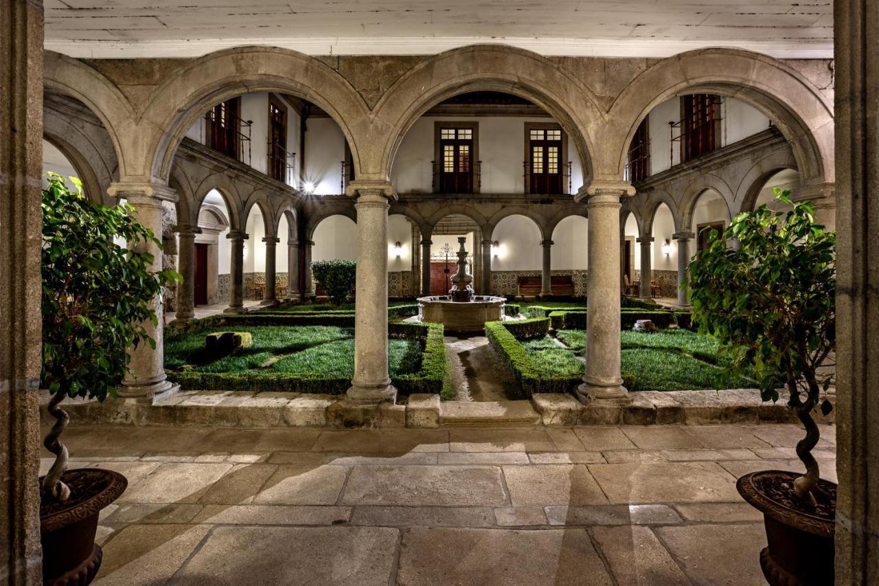 Pousada Mosteiro De Гімарайнш Екстер'єр фото The University of Salamanca
